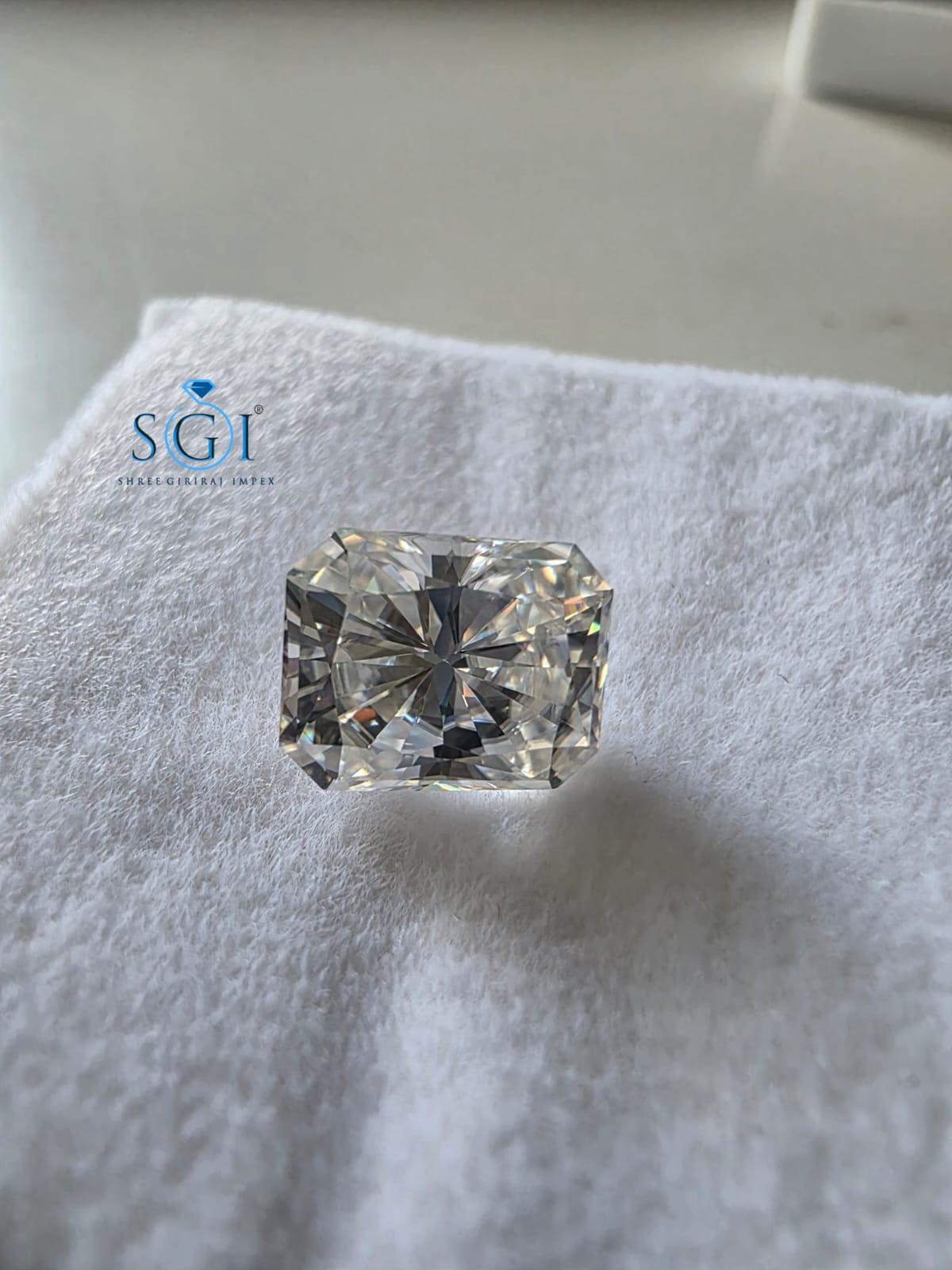 3.50 CT 8x10mm White Radiant Cut Moissanite E Color VVS1 | Lab Created Loose Gemstone
