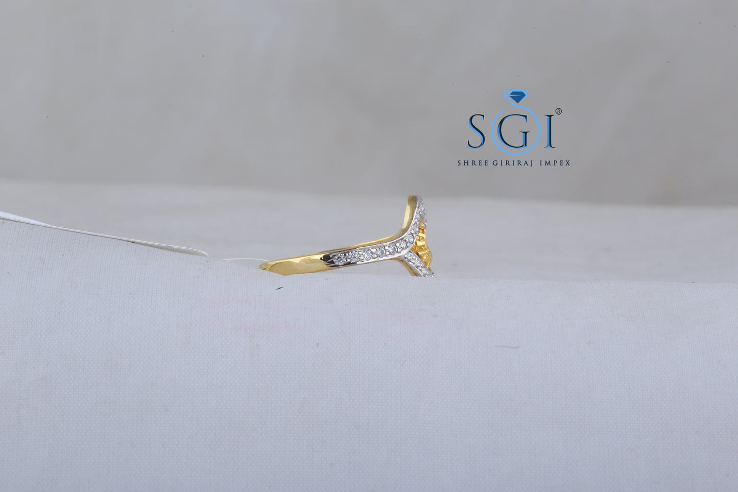 0.20ctw EF VVS VS Lab Grown Round Cut Precisely Fashioned Diamond Finger Ring, Yellow And Silver Melt Shape Gold Diamond Ring, Heavy Gold Ring For Women's, Bridal Ring In 14K Yellow Gold