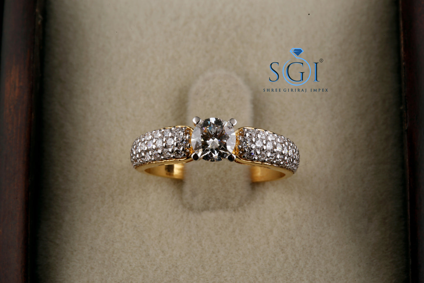 2ctw Moissanite Diamond Center Round Cut Multiple Real Diamond 14K Yellow Gold Hip Hop Diamond Ring