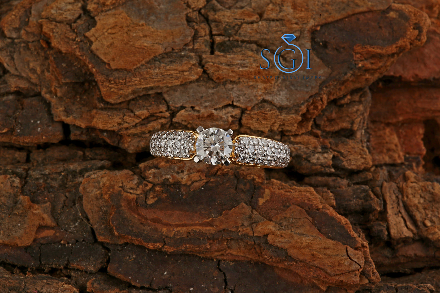 2ctw Moissanite Diamond Center Round Cut Multiple Real Diamond 14K Yellow Gold Hip Hop Diamond Ring