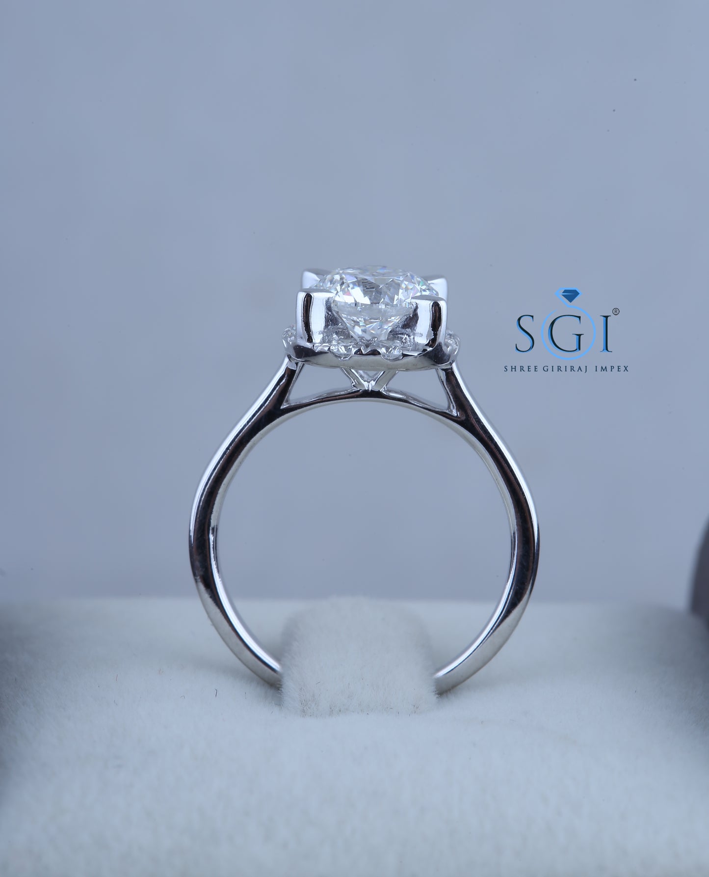 2ctw Round Moissanite Four Claw Beautiful look Round Diamond Designer Halo With Cathedral Set, 14K White Gold Women's Party Natural Diamond Ring,