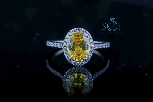 White Moissanite and Yellow Topaz natural Gem Stone Luxurios Ring With White Gold