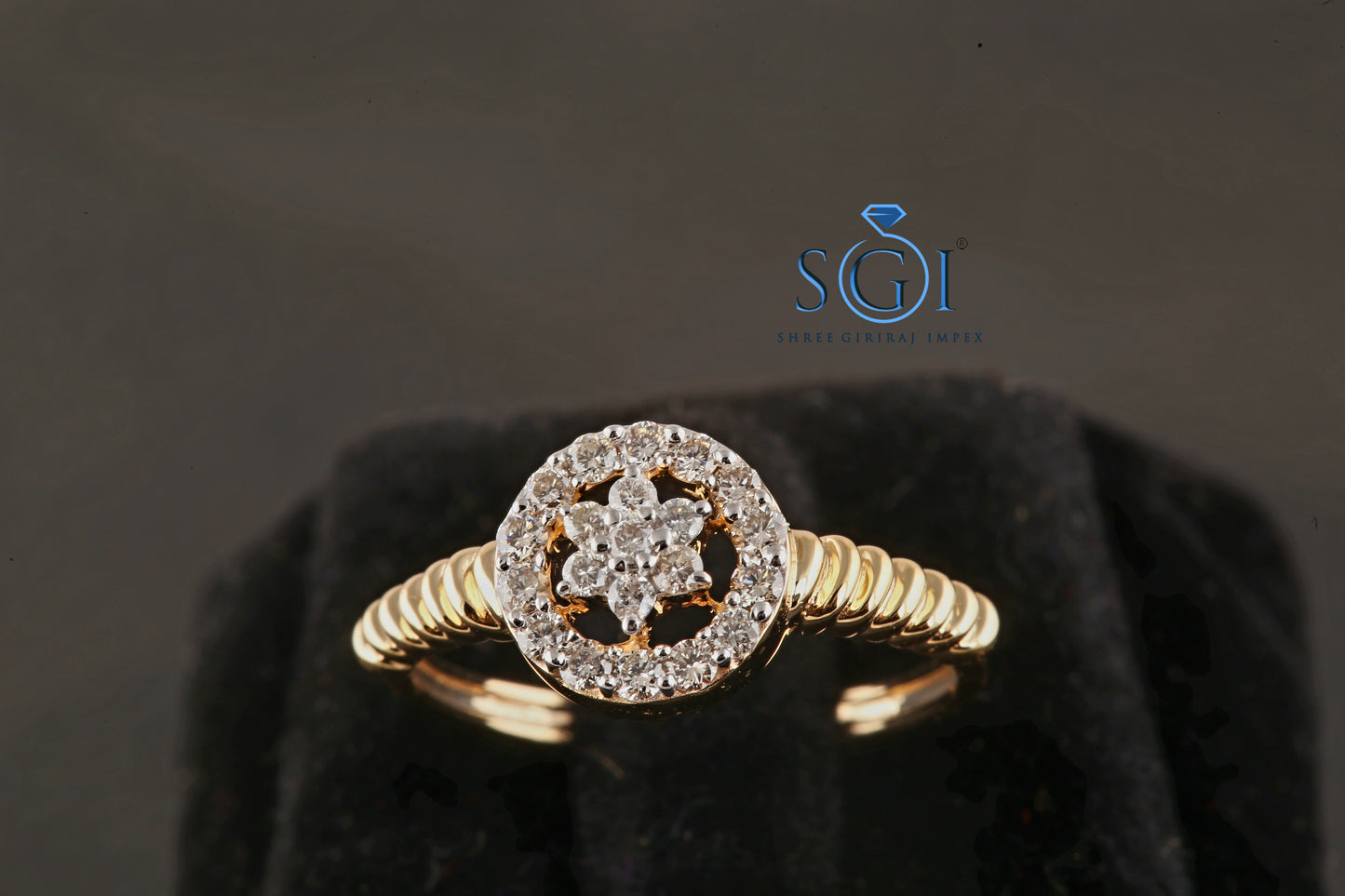 1ctw Round EF VVS VS Lab Grown Star melle Floret diamond ring with stripped band Seven-Stone Flower ring