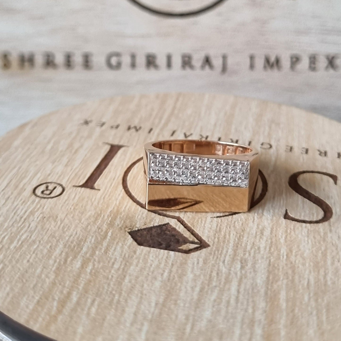1ct White Round Moissanite Diamond With 18k Rose Gold Ring For Man's