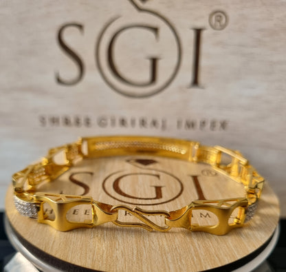 18k Yellow Gold Man's Bracelet  With Moissanite Diamond