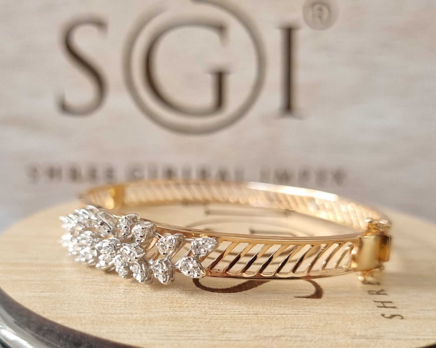 Indian TRADITIONAL style Natural Diamond FG VVS VS Bracelet With 14k Rose Gold