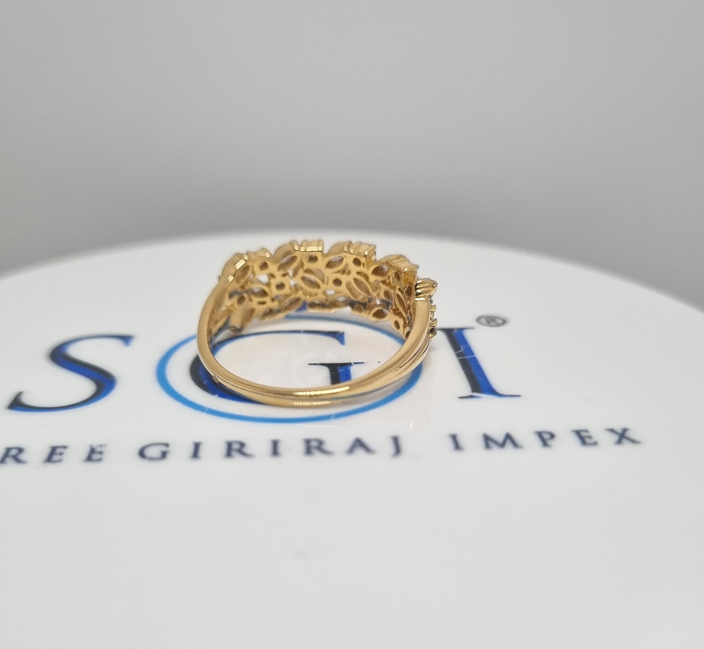 3ctw Fancy and Round Shape White D VVS1 Moissanite Diamond Engagement Ring With 6.5gm 18k Yellow gold