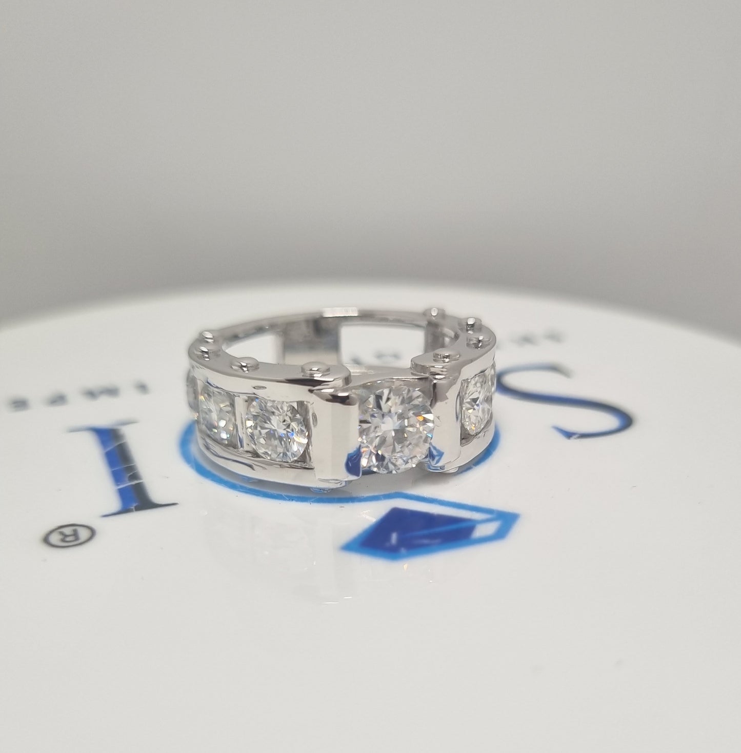 3.60ctw Round Solitaire Moissanite Diamond Man's Ring With 925 Sterling silver