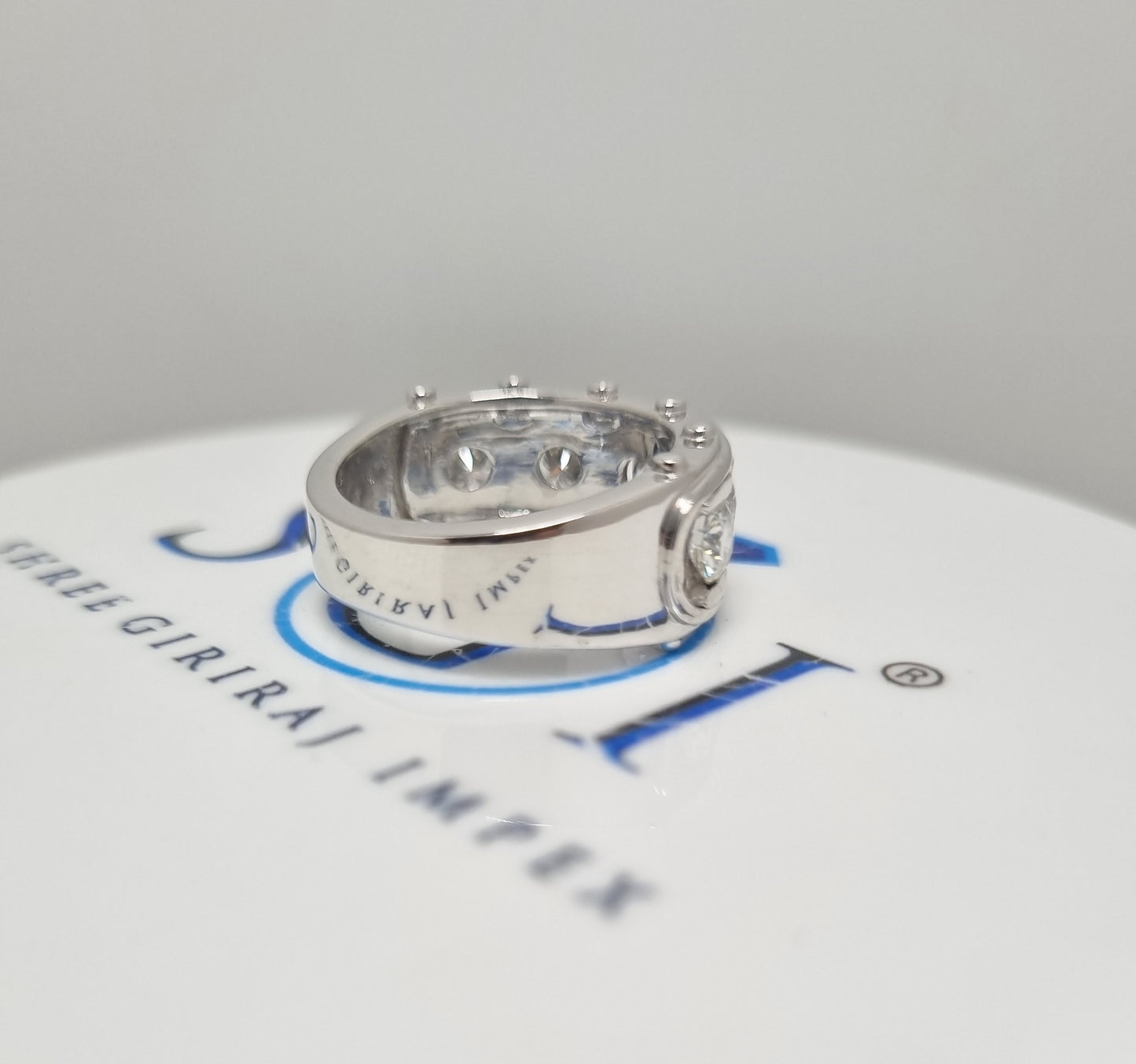 2.20ctw 5mm Round White D VVS1 Moissanite Diamond Solitaire Man's Ring With 925 Sterling silver