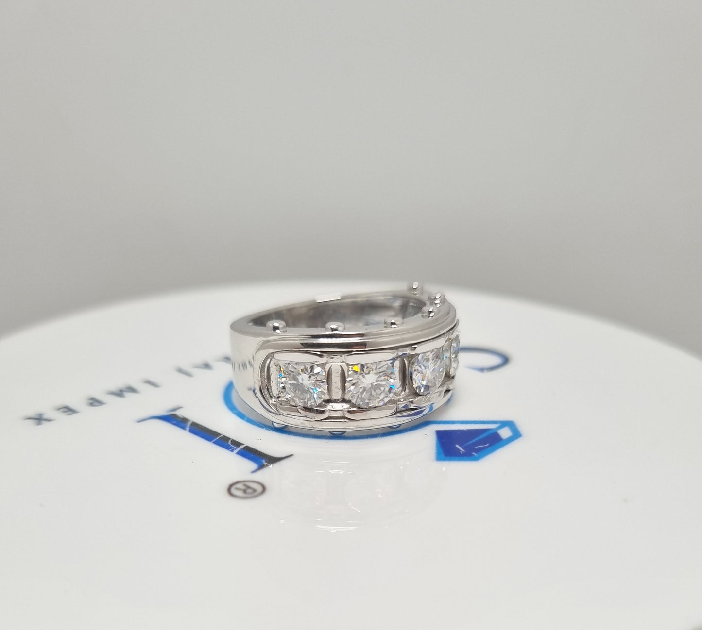 2.20ctw 5mm Round White D VVS1 Moissanite Diamond Solitaire Man's Ring With 925 Sterling silver