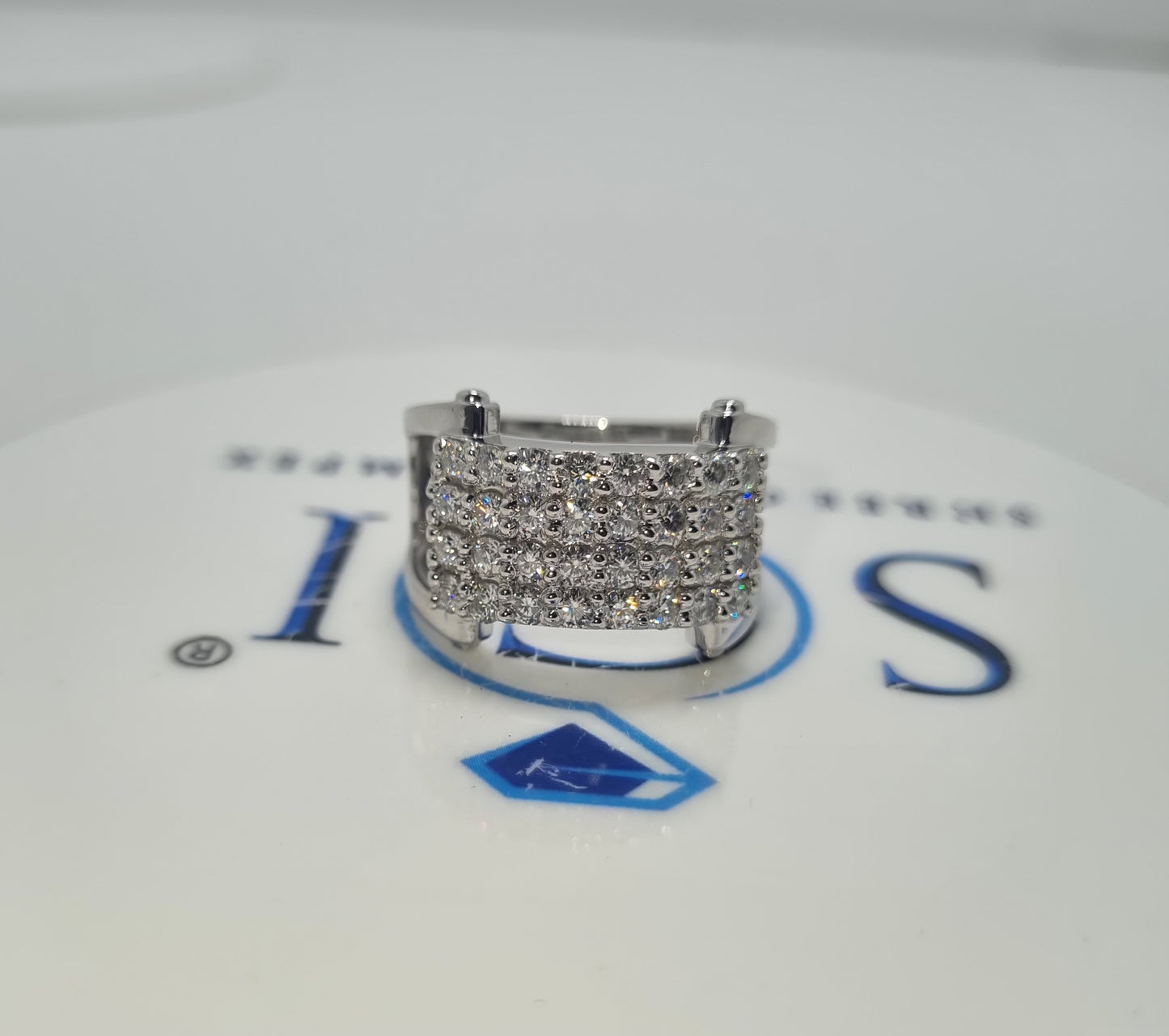 1.70ctw 2.4mm Round White Moissanite Diamond Man's Ring With 925 Sterling Silver