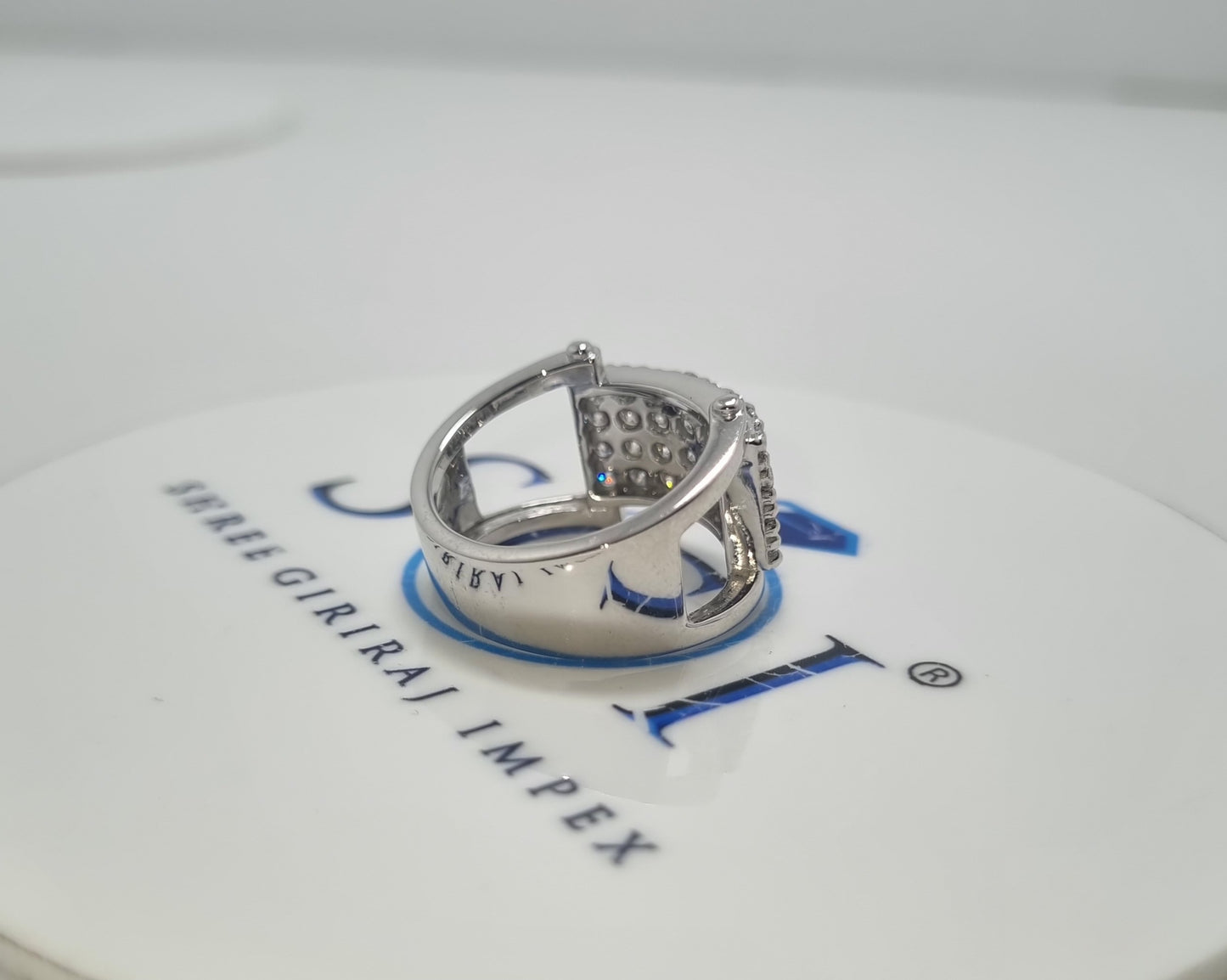 1.70ctw 2.4mm Round White Moissanite Diamond Man's Ring With 925 Sterling Silver