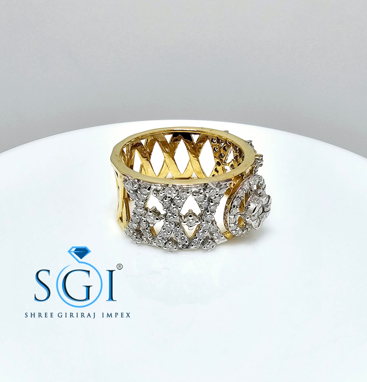 X design 925 Yellow Gold Plated Sterling Silver Ring With White D VVS1 Moissanite Diamond
