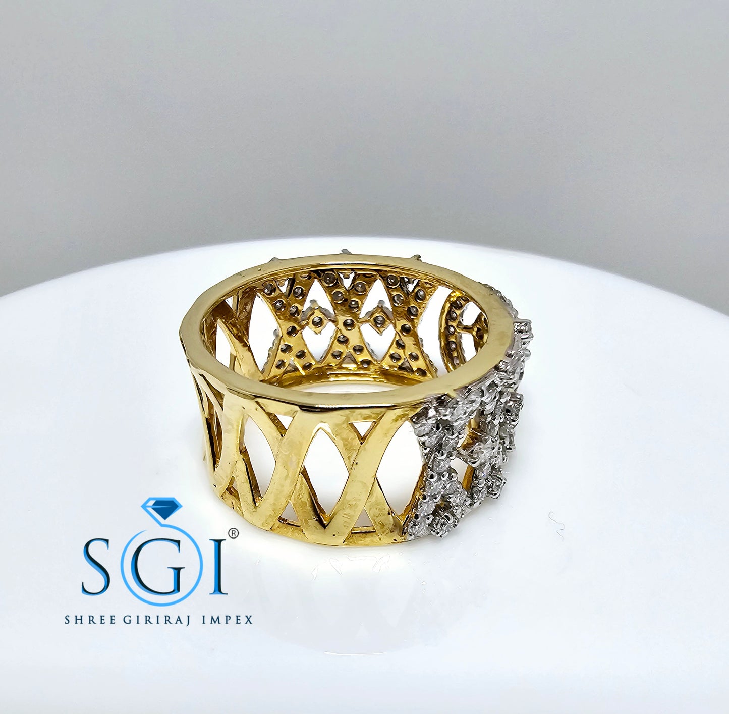 X design 925 Yellow Gold Plated Sterling Silver Ring With White D VVS1 Moissanite Diamond