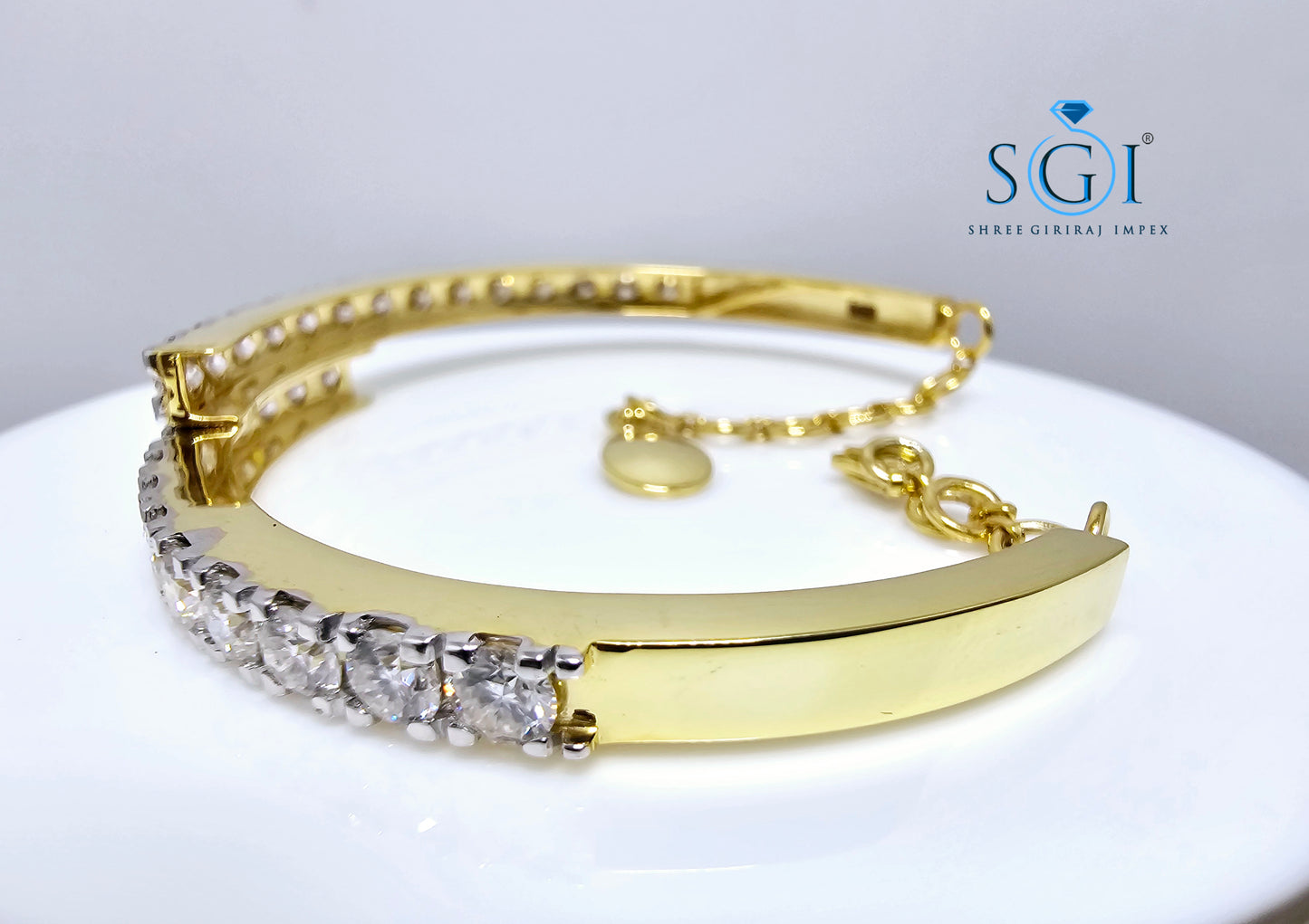 6.5ctw 4mm Round Lab Grown Diamond Customise Luxurios Tenis Bracelet With Silver or Gold Design
