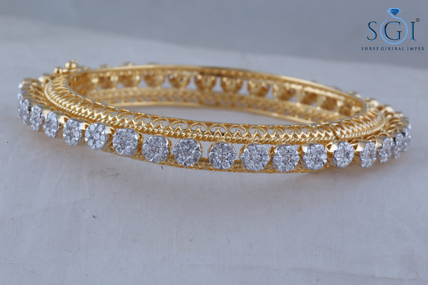 10ctw Round White D vvs1 Moissanite Diamond Floral Real Diamonds Bridal Wear Bangle cum Bracelete, Round Diamond Bangle, 14K Diamond Gold Womens Bangle ,Gift for Mom