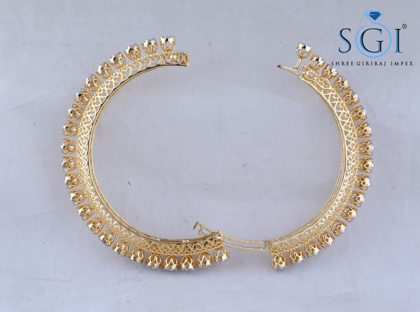 10ctw Round White D vvs1 Moissanite Diamond Floral Real Diamonds Bridal Wear Bangle cum Bracelete, Round Diamond Bangle, 14K Diamond Gold Womens Bangle ,Gift for Mom