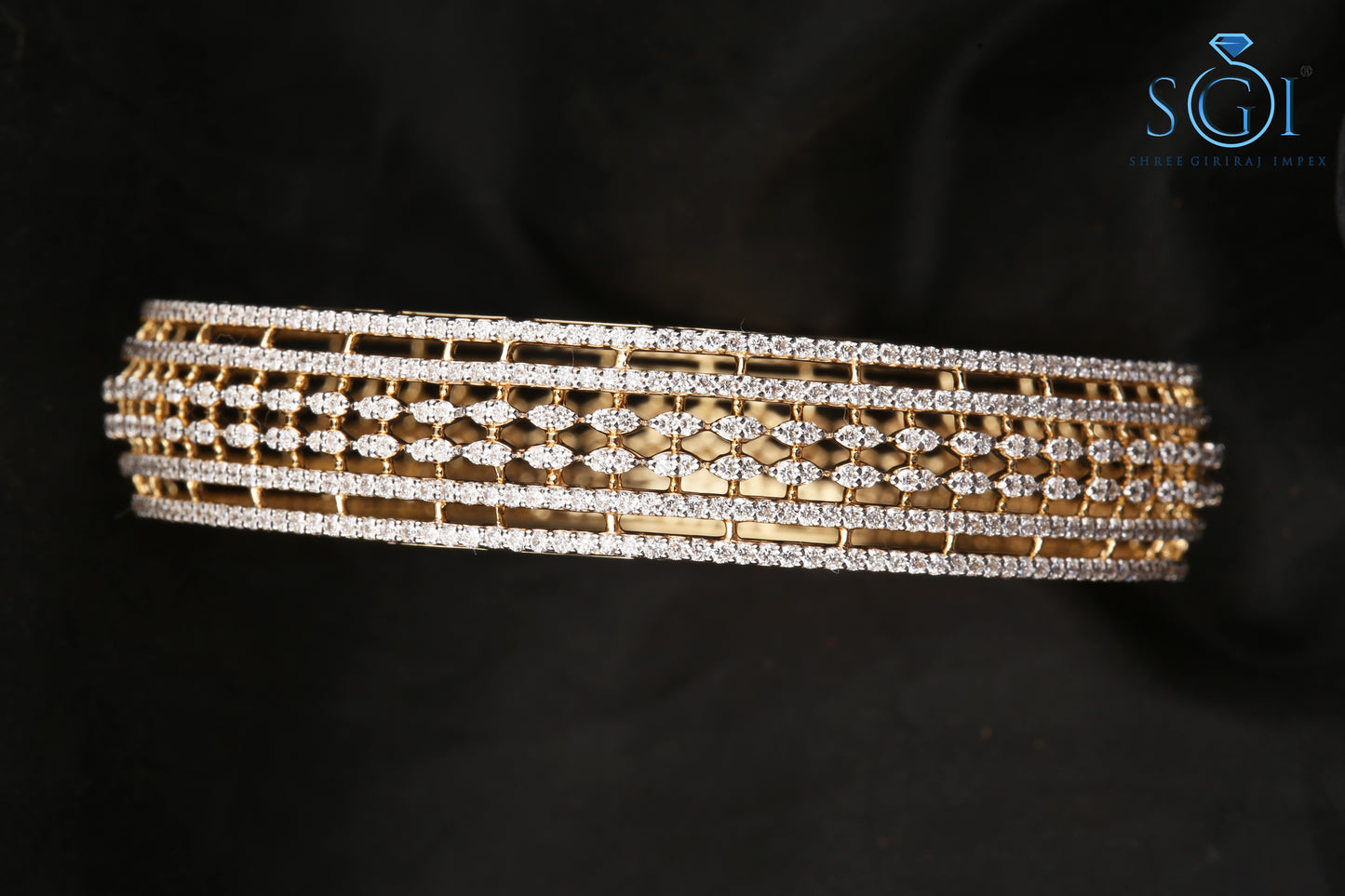 25ctw White D VVS1 Moissanite Diamond Set of 2 Bangles, Classic Design Set Of 2 Pcs Bangles, White Diamond Studded 18k Gold Plated, Very Beautiful Designer Bangle, Bangles For Womens