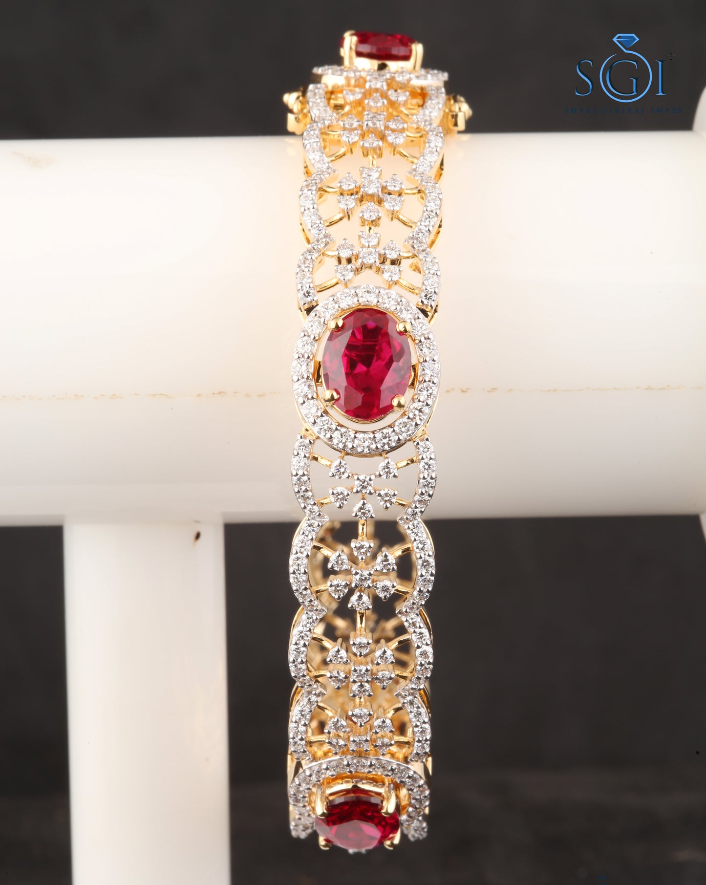 White D VVS1 Moissanite Diamond Round And Oval Shape Synthetic Pink Fancy Ruby Bangle Set, Unique Designer Ladies Bangle, Yellow Gold Ruby Bangles , Bridal Indian Bangles For Womens