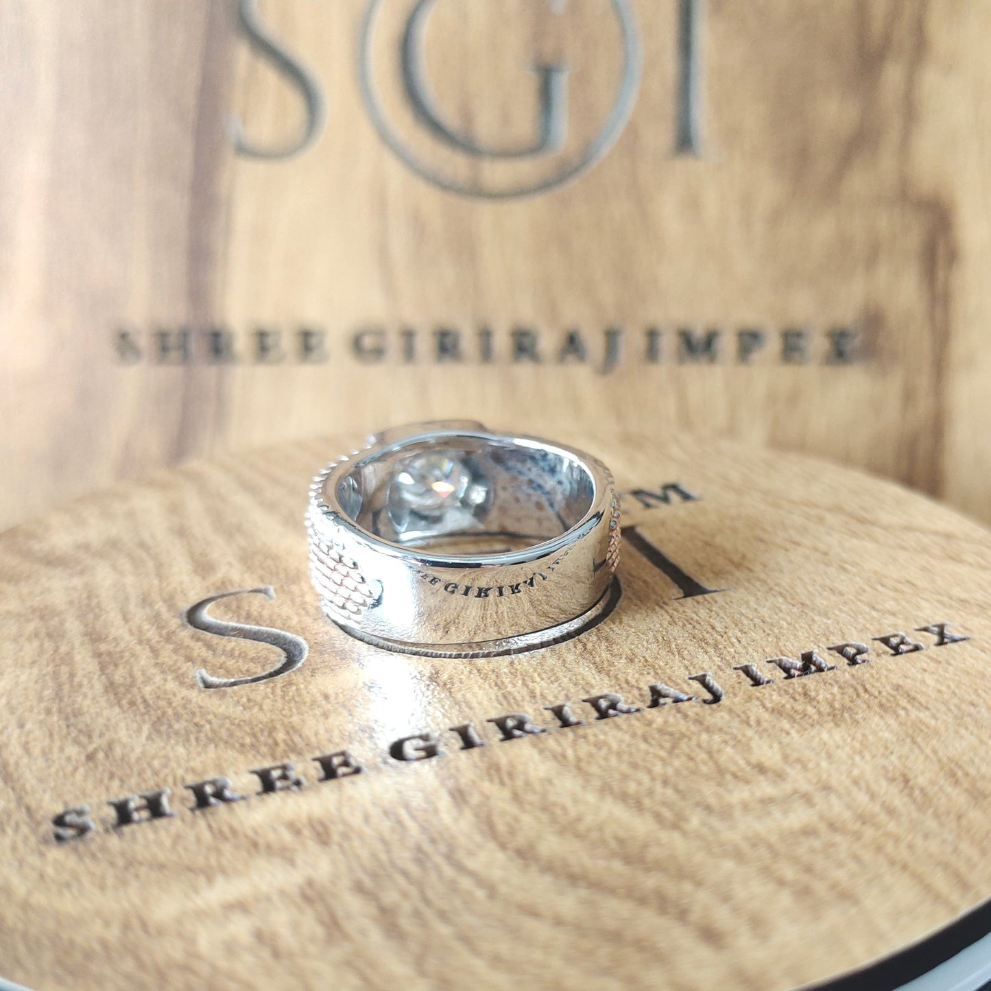 925 Sterling Silver Mans Ring With 1 Ct Moissanite Diamond