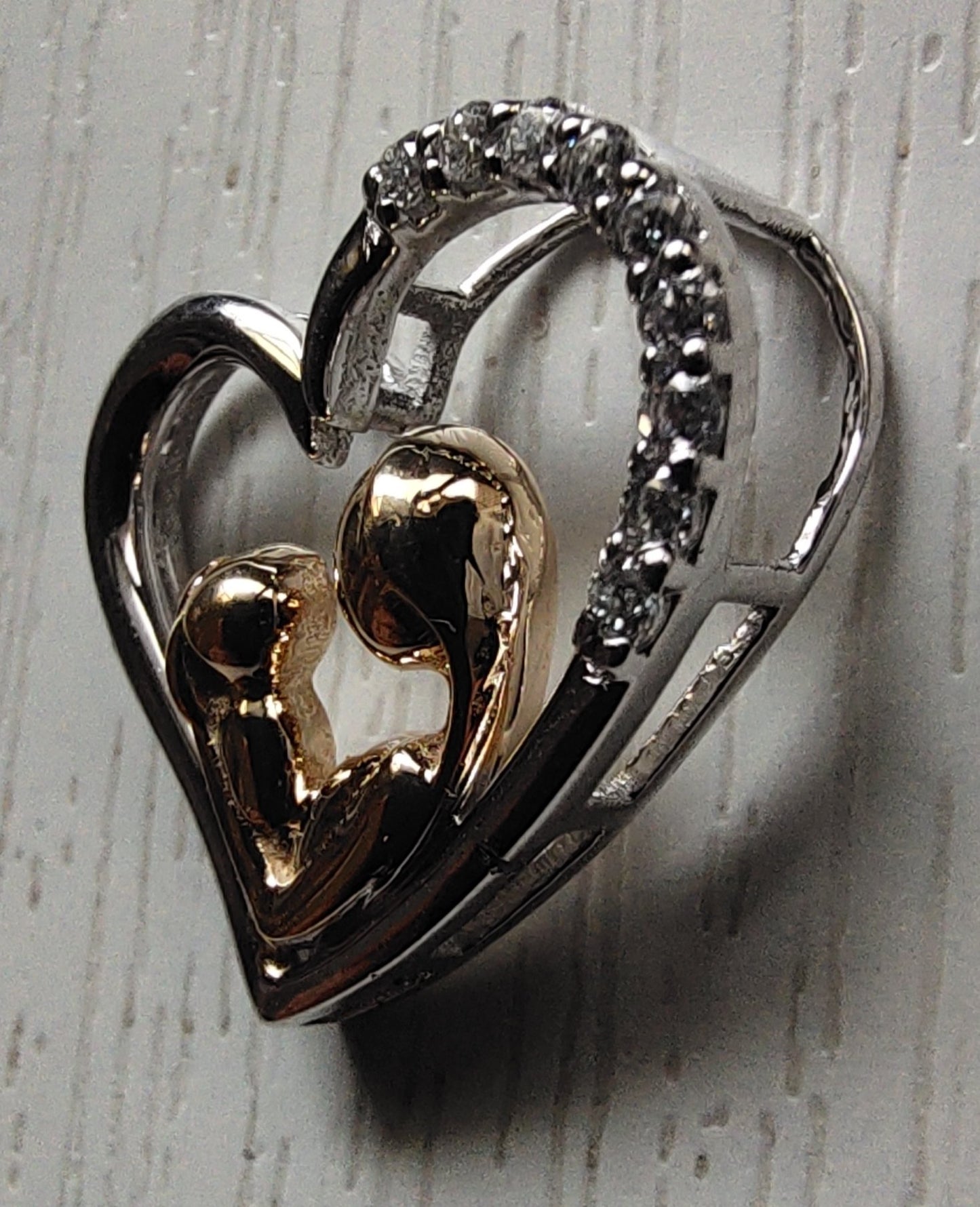 18 k White And Yellow Gold With Moissanite Diamonds Baby Shower Pendant For Lovely Beautiful Gift