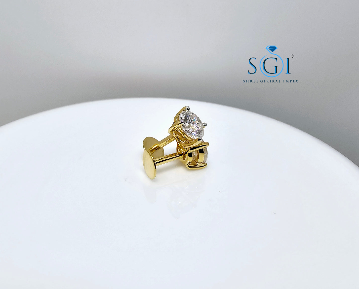 2ctw MOISSANITE DIAMOND MANS GOLD EAR STUDS