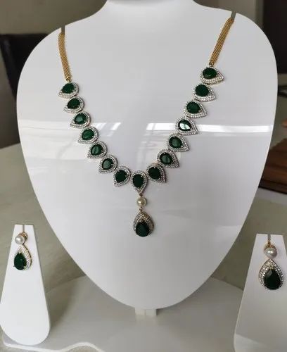 18k Gold Necklace Set With Green Synthetic Stone & Moissanite Diamond