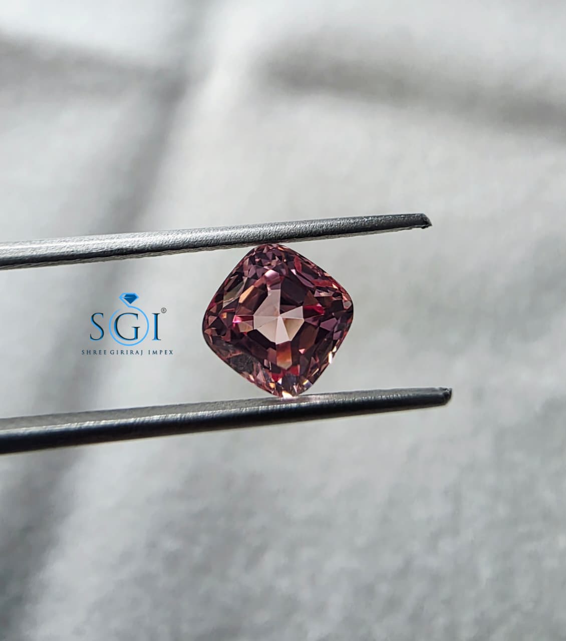 1.80 CT Padparadscha Color Lab-Grown Sapphire 7mm Cushion Cut Loose Gemstone for Custom Fine Jewelry
