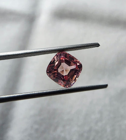 1.80 CT Padparadscha Color Lab-Grown Sapphire 7mm Cushion Cut Loose Gemstone for Custom Fine Jewelry