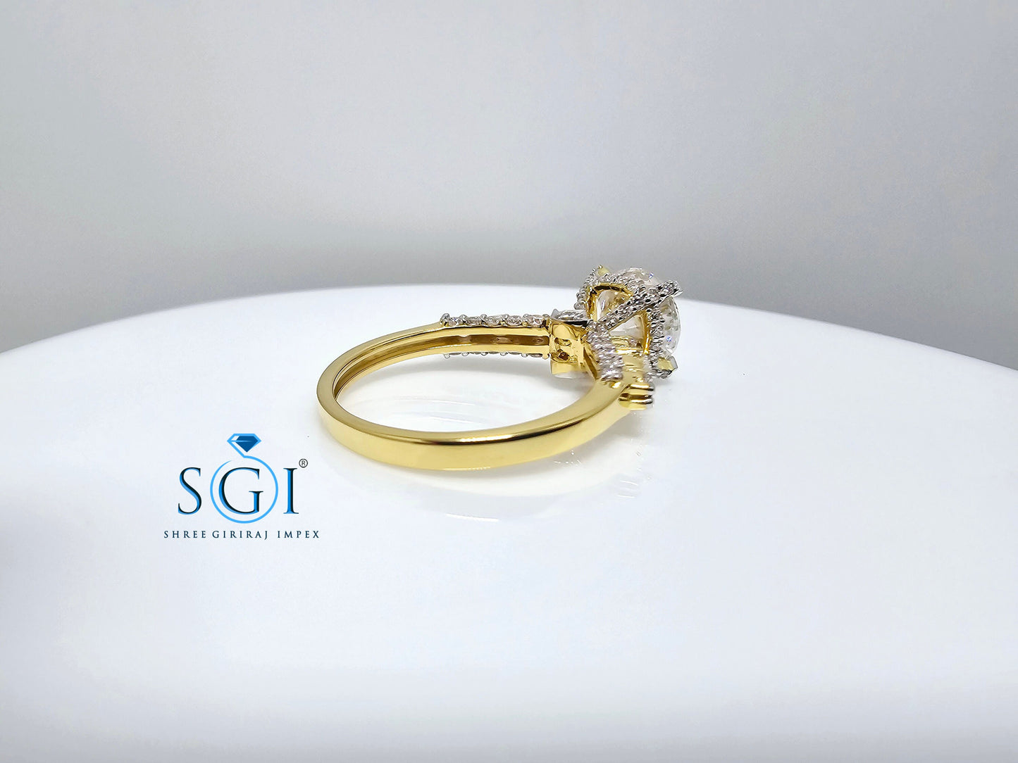 Yellow Gold Lab Grown Diamond Ring – 3 CTW with Marquise and Star Accents