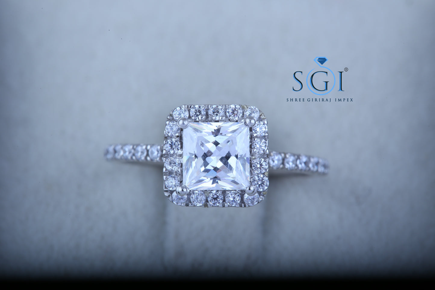 2ctw Moissanite Diamond Wedding Ring