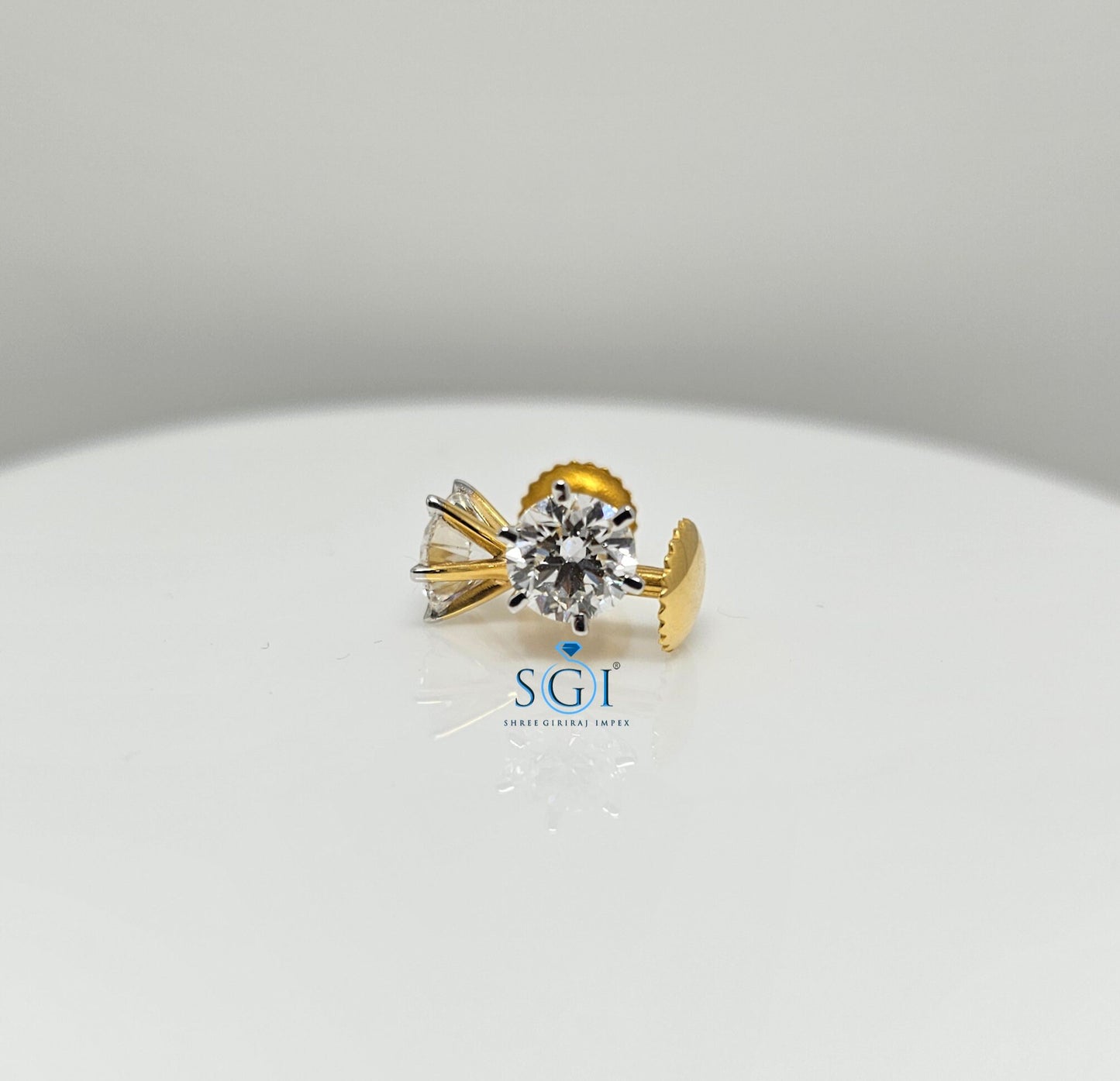 2ctw Lab Grown Diamond Stud Earrings: E VS1 Yellow Gold