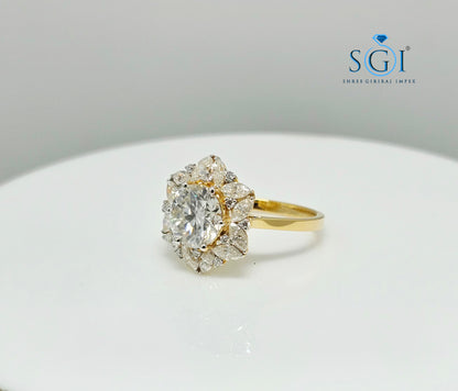 2.80ctw Round & Marquise-Cut Moissanite Diamond Vintage-Inspired Luxurious Gold Ring