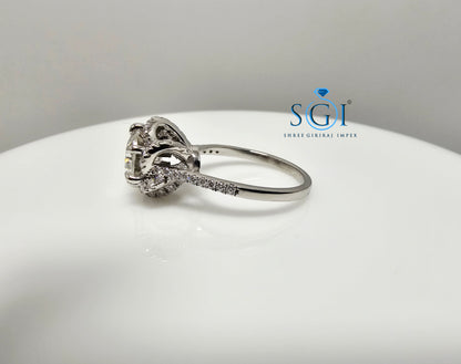 Handcrafted Vintage 925 Sterling Silver Ring with 2.5ctw Moissanite Diamond