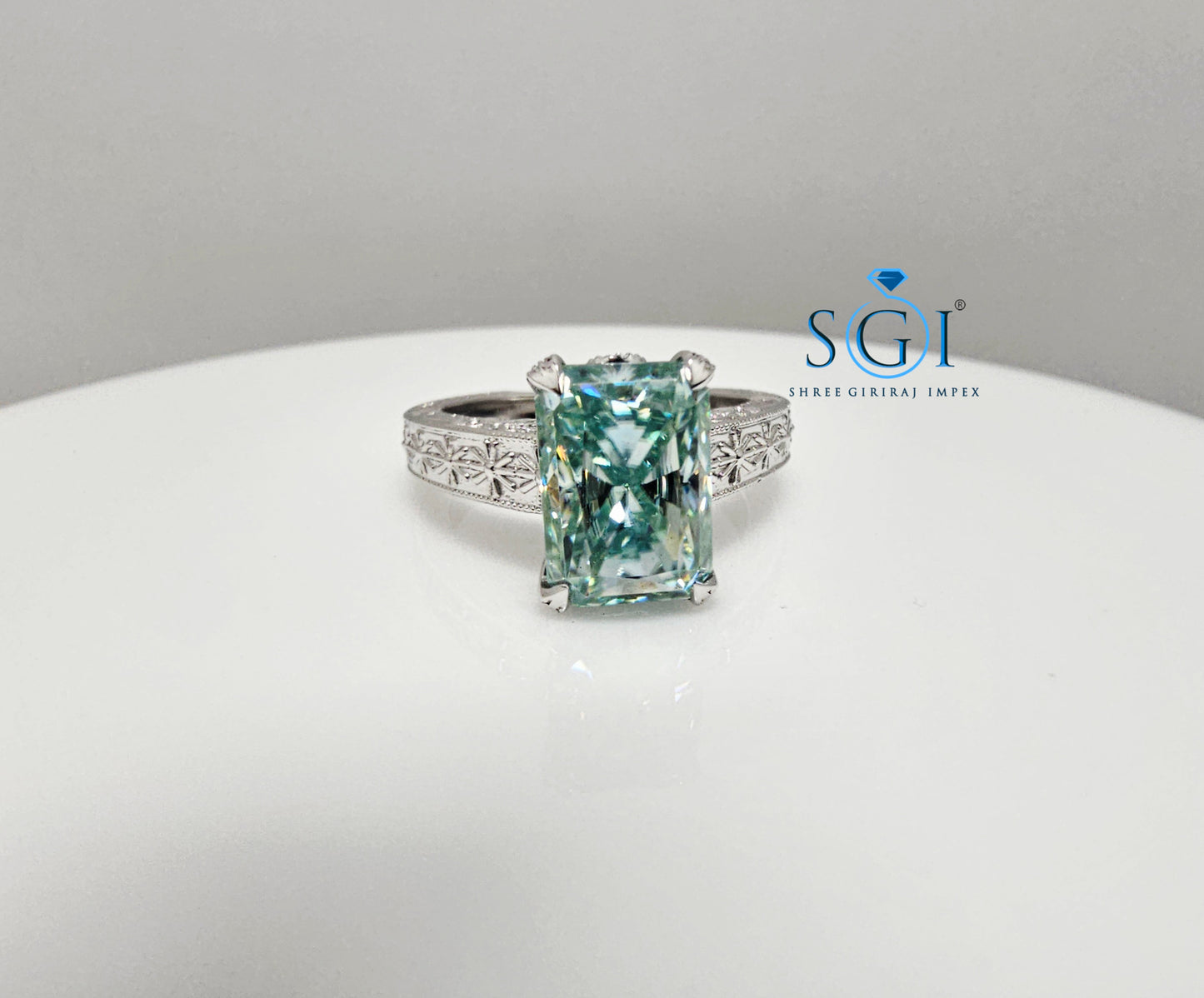 Elegant Unisex Solitaire Ring with 3ct Aqua Blue Radiant Cut Moissanite Diamond