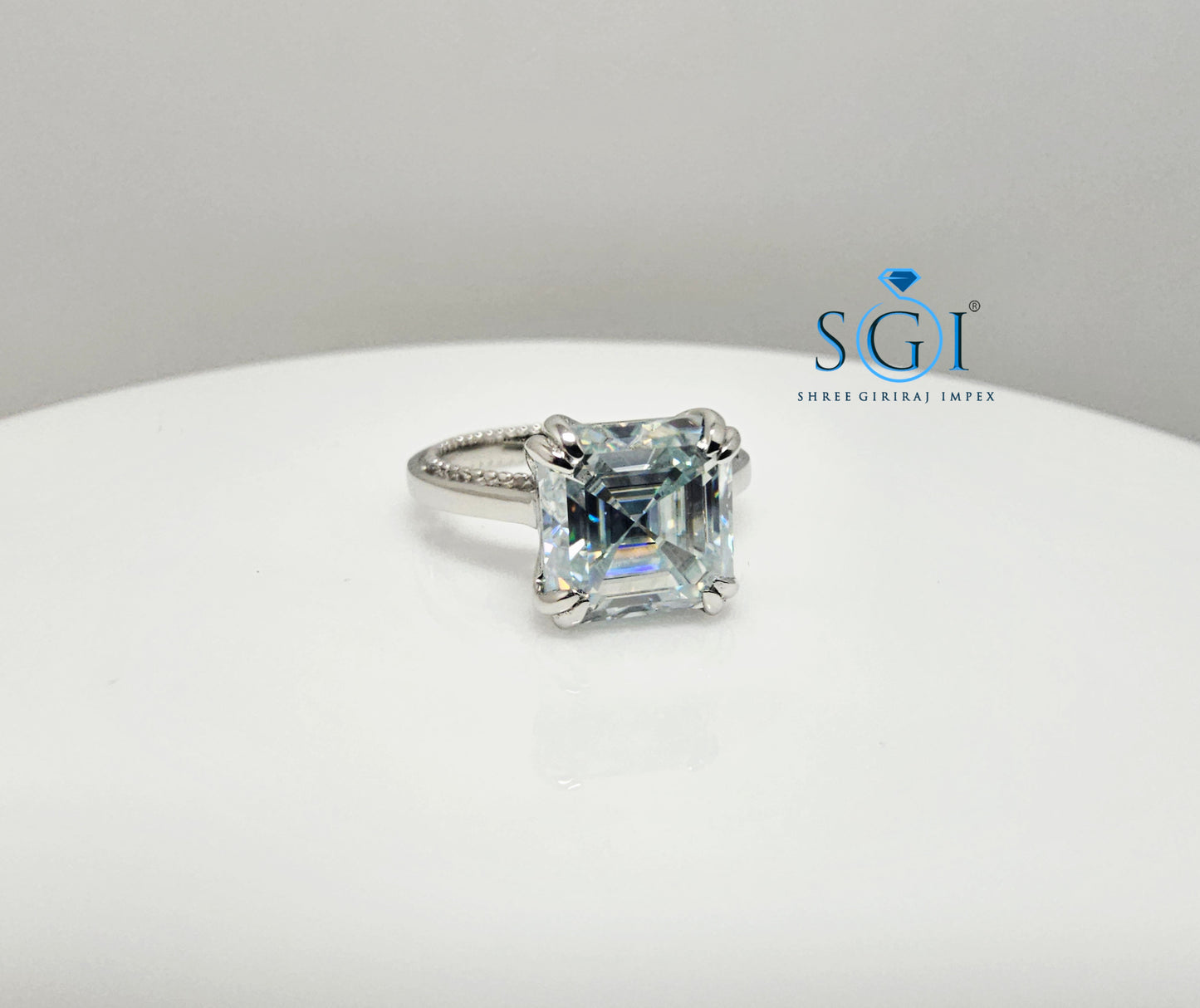 Luxury Platinum Ring with 8.5mm Aqua Blue Moissanite Diamond (Asscher Cut)