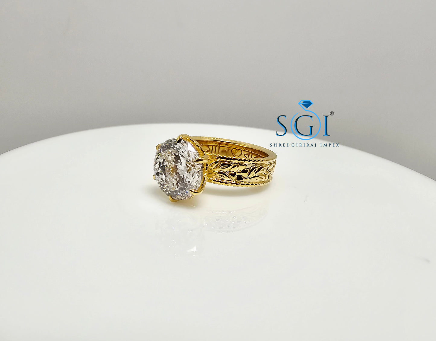 3.51 Ct Portuguese Shape E VVS2 Lab-Grown Diamond Vintage Ring in Solid Gold | Luxurious Engagement & Statement Jewelry