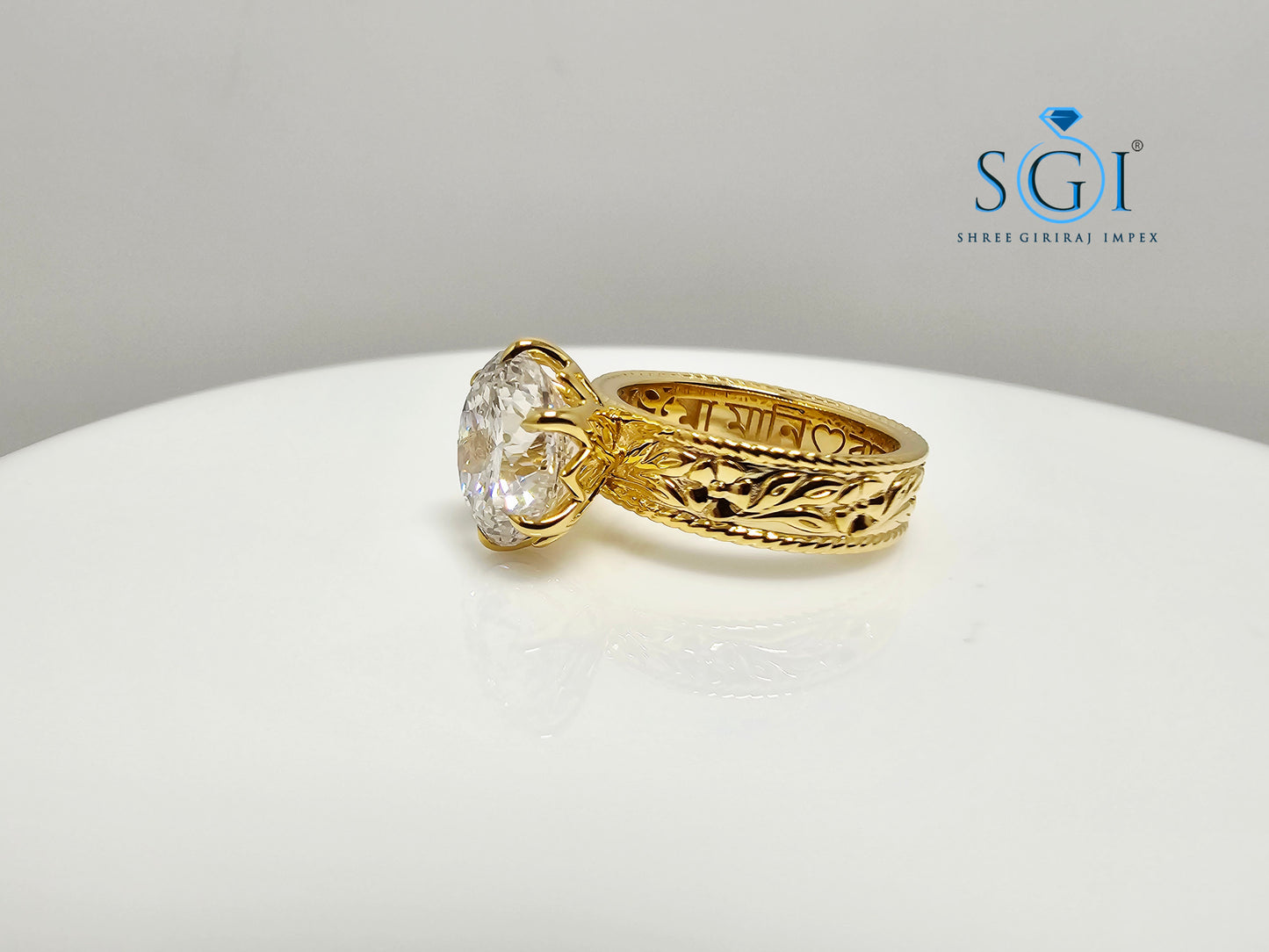 3.51 Ct Portuguese Shape E VVS2 Lab-Grown Diamond Vintage Ring in Solid Gold | Luxurious Engagement & Statement Jewelry