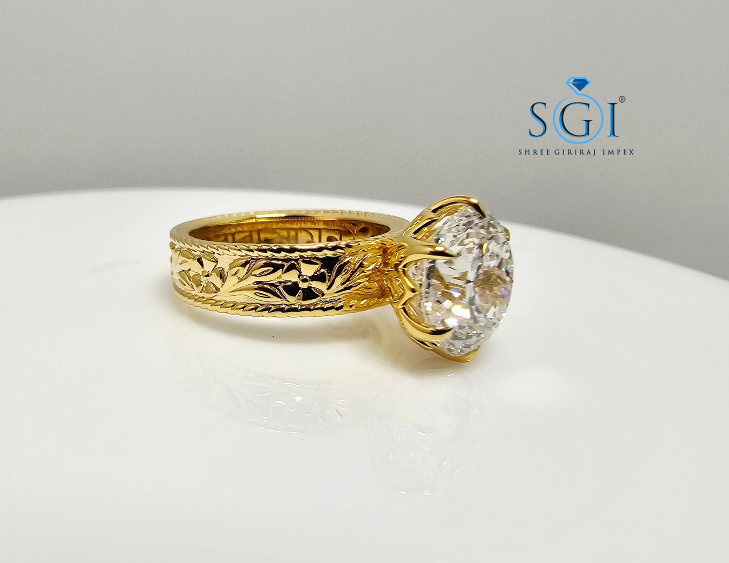 3.51 Ct Portuguese Shape E VVS2 Lab-Grown Diamond Vintage Ring in Solid Gold | Luxurious Engagement & Statement Jewelry