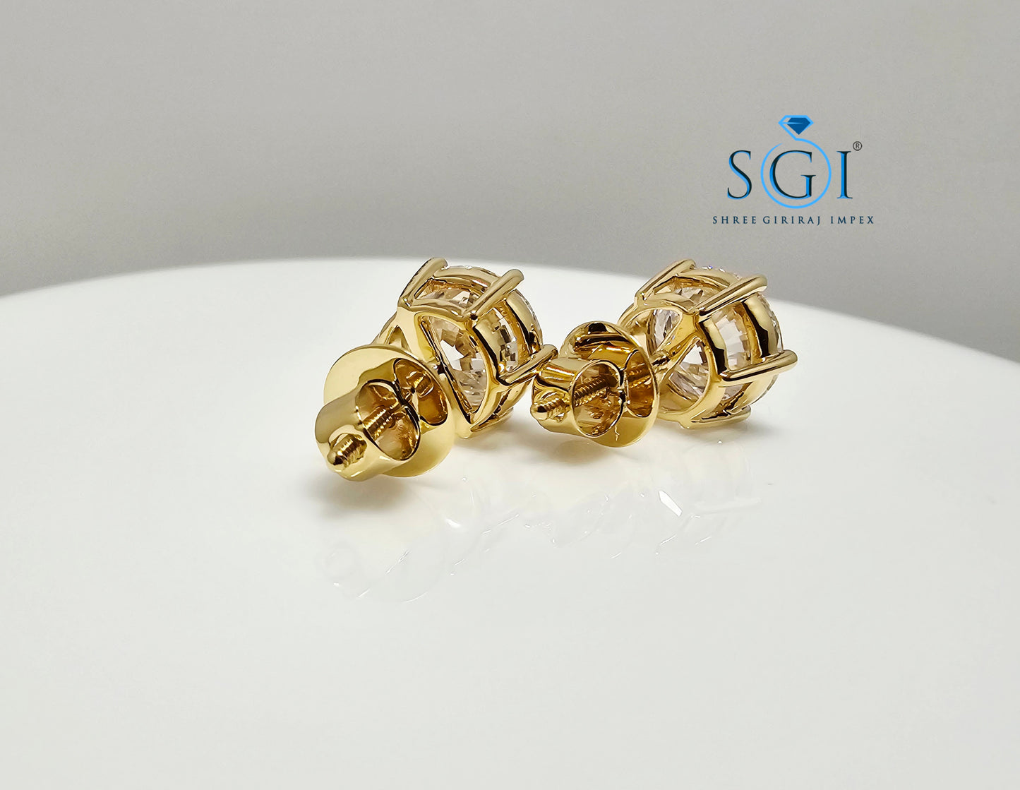 5.10 Ct E VS1 Lab-Grown Diamond Solitaire Stud Earrings in 18K Yellow Gold – Elegant Fine Jewelry