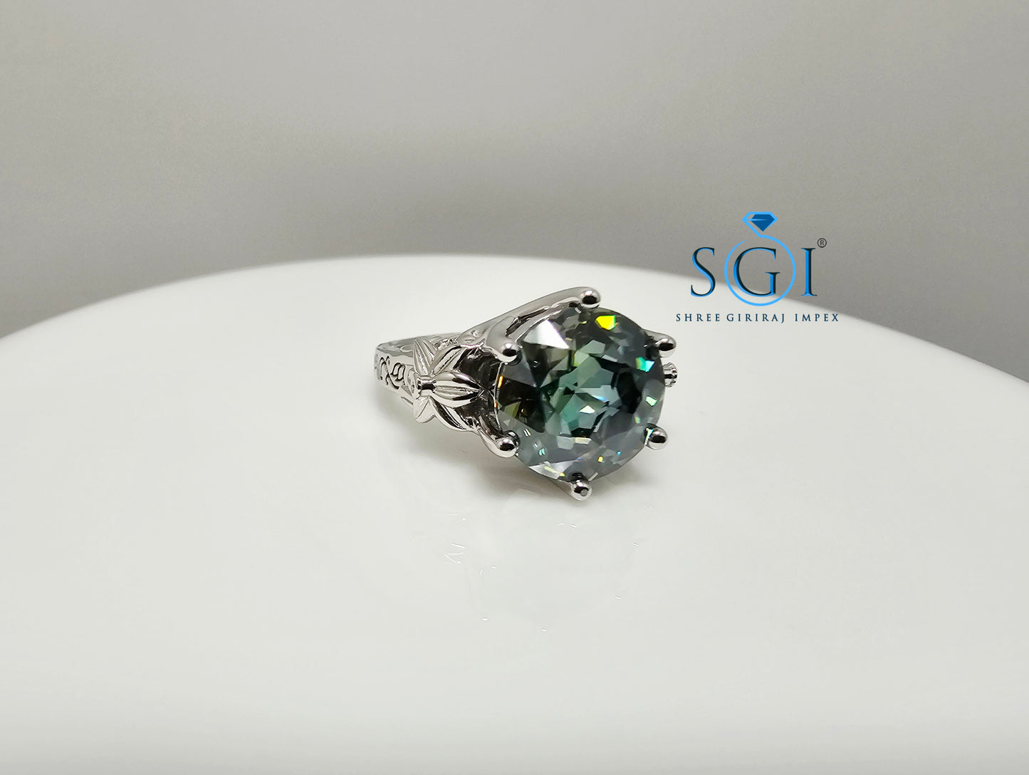 Antique-Style Silver Ring Featuring 4ct Green Jubilee Cut Moissanite (10mm)