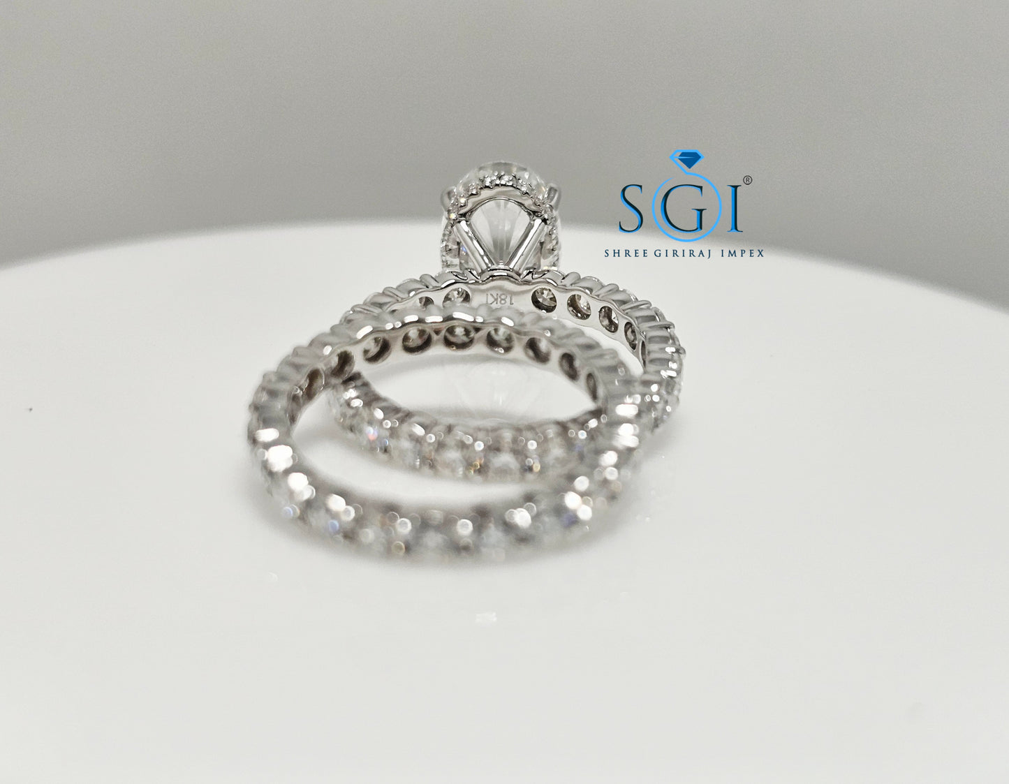 Luxurious 6ct Oval Moissanite Diamond Ring – 18K White Gold Setting