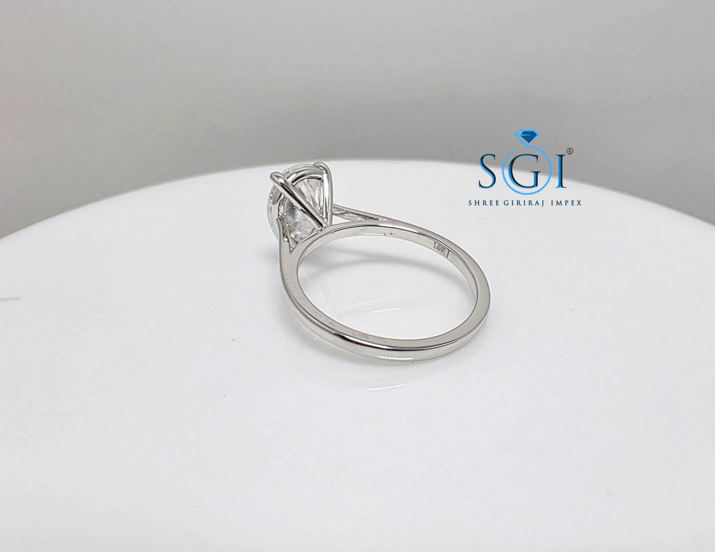 Luxury 2CT Pear Shape Solitaire Ring – 14K White Gold | 7×10mm Elegance