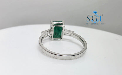 Premium 2 Ct Panna (Natural Emerald) & Moissanite Baguette Three Stone Astrology Ring