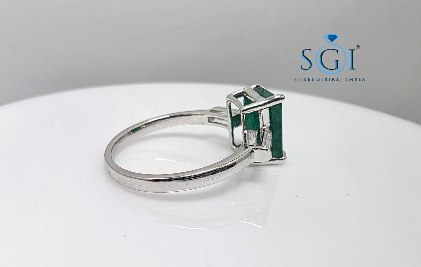 Premium 2 Ct Panna (Natural Emerald) & Moissanite Baguette Three Stone Astrology Ring