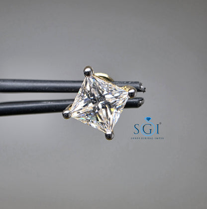 1Ct Princess Shape Lab Grown Diamond Men's Single Stud Earring in 14K Yellow Gold | Luxury Solitaire Ear Stud for Men | IGI Certified Diamond Jewelry