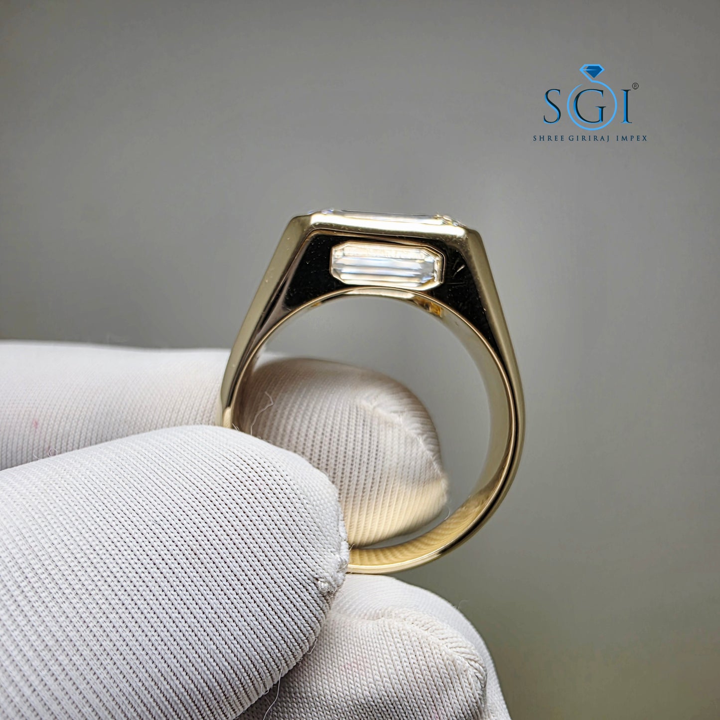 5.01ct IGI Certified Lab Grown Diamond Men's Solitaire Ring in 14k Gold - Premium Statement Band
