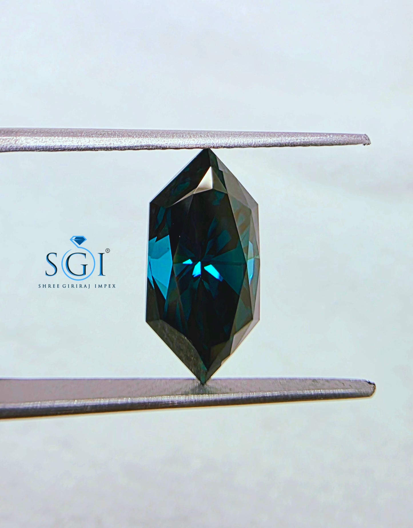 2.75CT Dutch Marquise Karry Green Moissanite - Forest Green Heart Shape Stone for Rings & Pendants