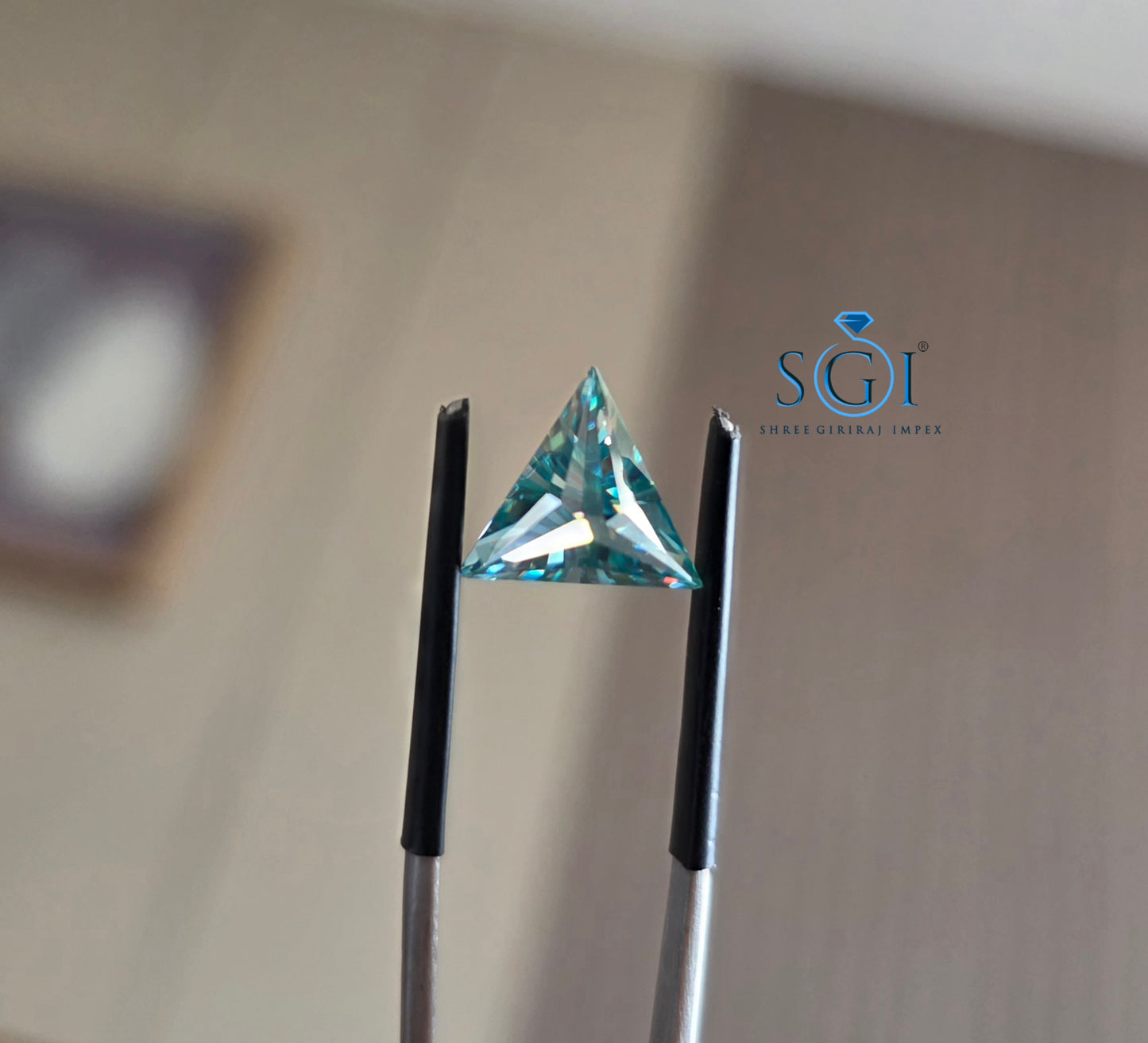 10mm Natural Green Triangle Shape Moissanite | Luxury Precision-Cut Gemstone for Elegant Statement Rings