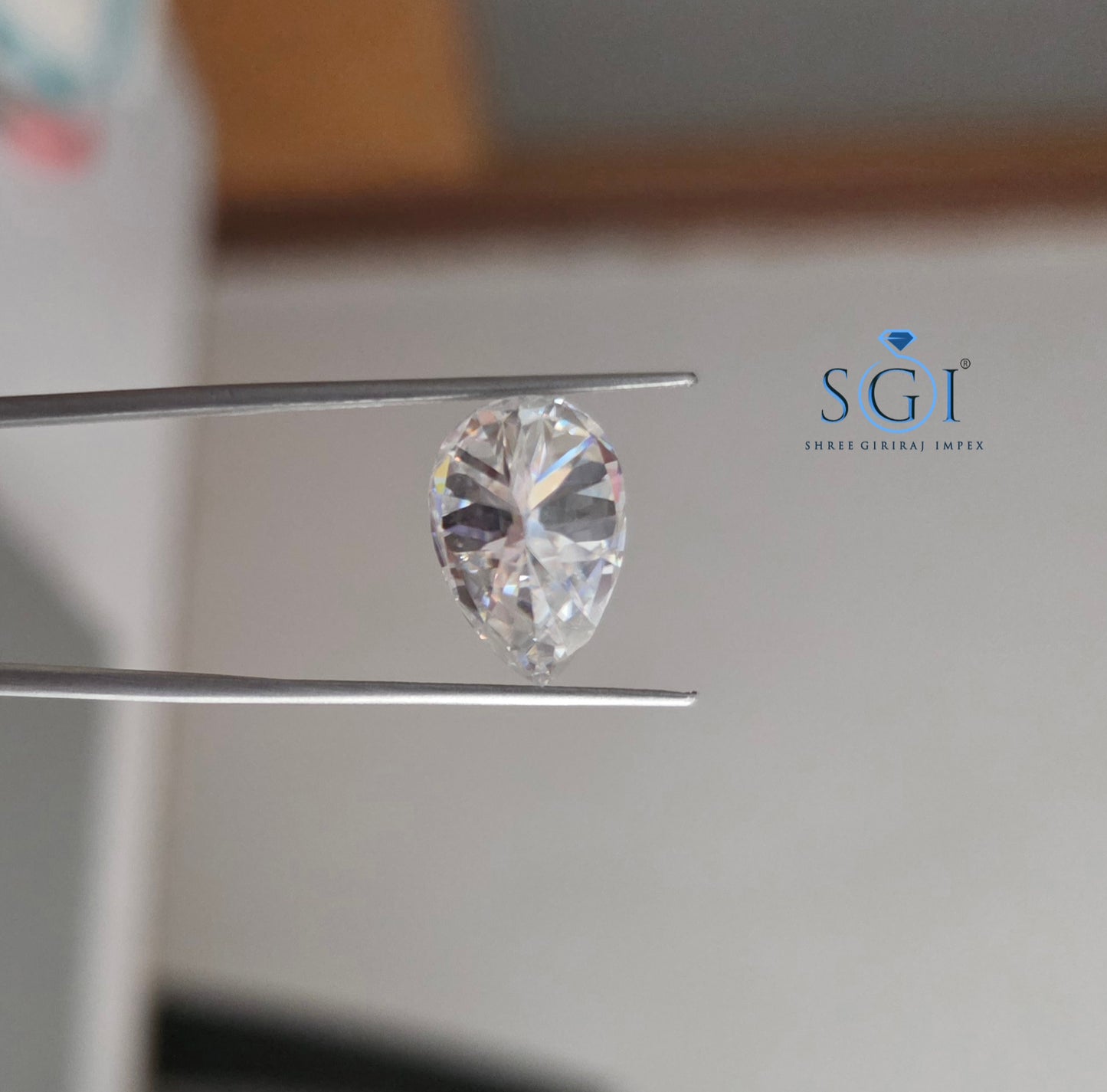 2ct E Vs1 Pear Shape Lab Grown Diamond 10.25x7.45mm For Rings, Pendants & Fine Jewellery